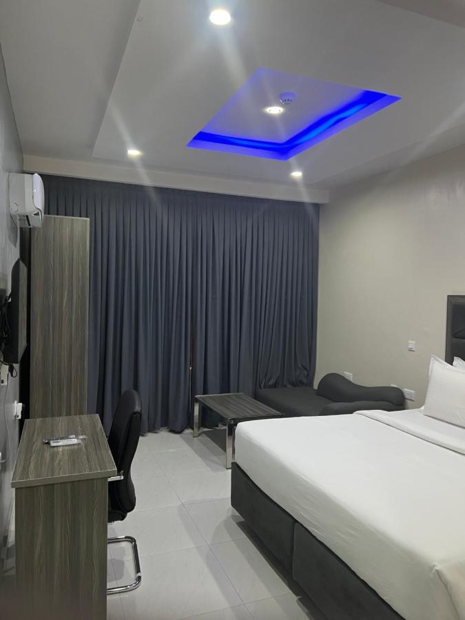 De Rigg Place, Victoria Island Aliayabiagba エクステリア 写真
